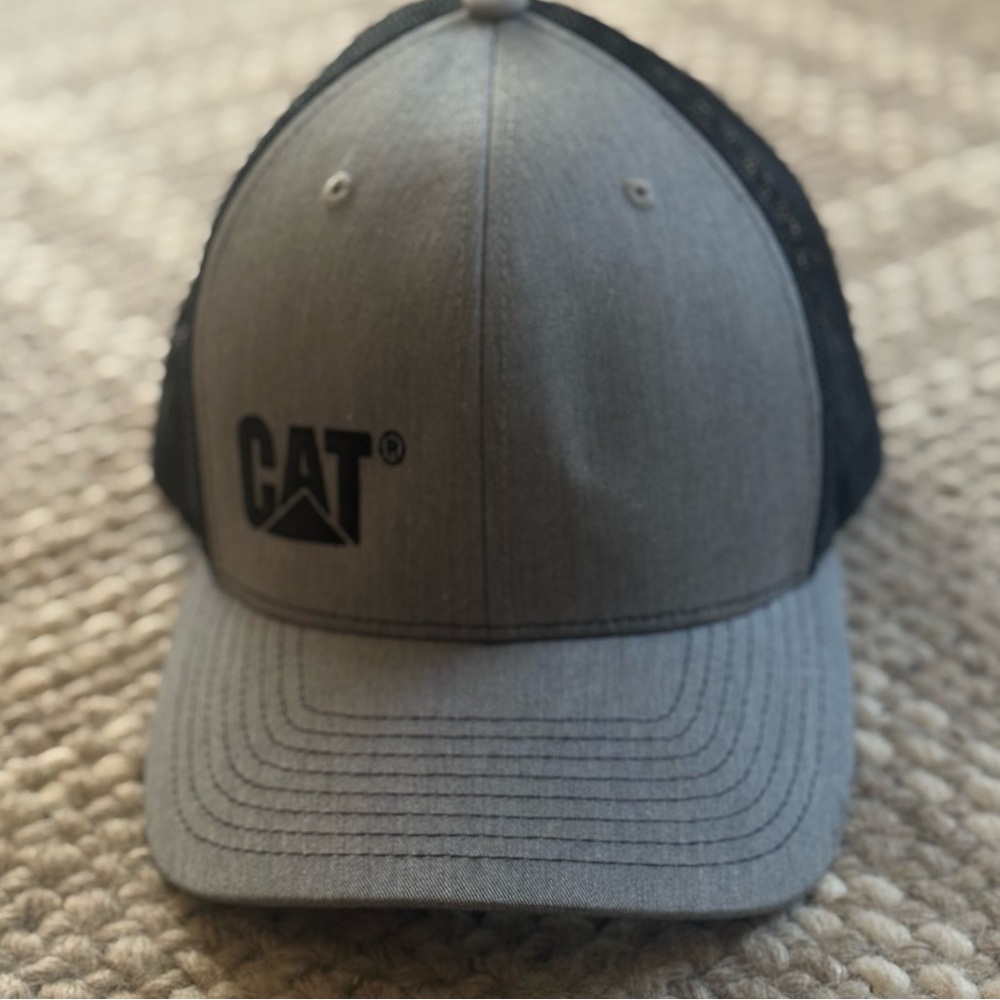Caterpillar ConExpo 2020 Hat • Limited Edition • Black & Grey • SnapBack